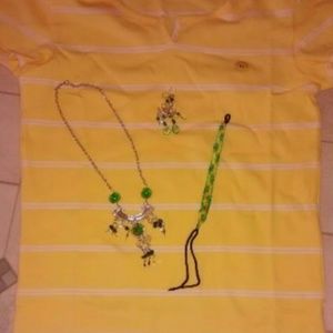 New Aeropostale size XL with bonus jewelry